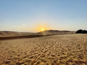 Qasr Al Sarab Desert Resort by Anantara - Exterior - Sunset in the desert