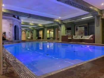 Relais & Châteaux Spa Hotel Jagdhof - Indoor Pool